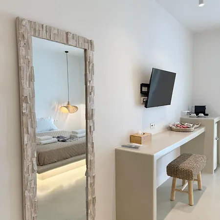 Andros Utopia Daire Batsi