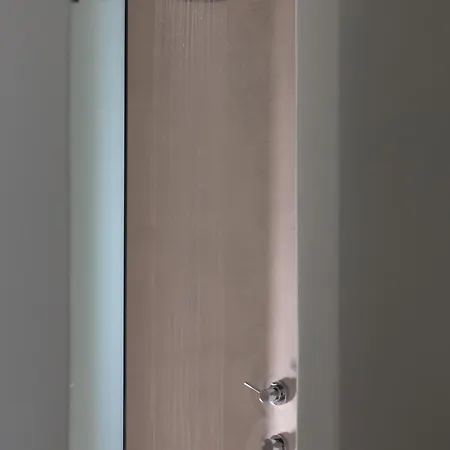 Andros Utopia 公寓 *